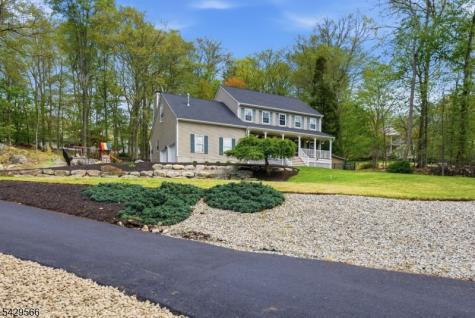 71 Chincopee Road Jefferson NJ 07849