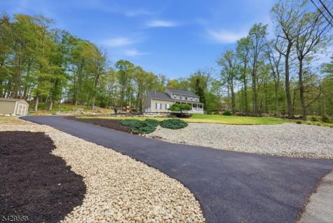 71 Chincopee Road Jefferson NJ 07849