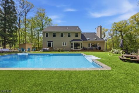 71 Chincopee Road Jefferson NJ 07849