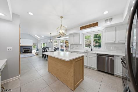 71 Chincopee Road Jefferson NJ 07849