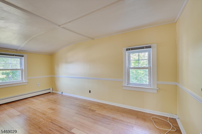 20 William Street Spotswood NJ 08884