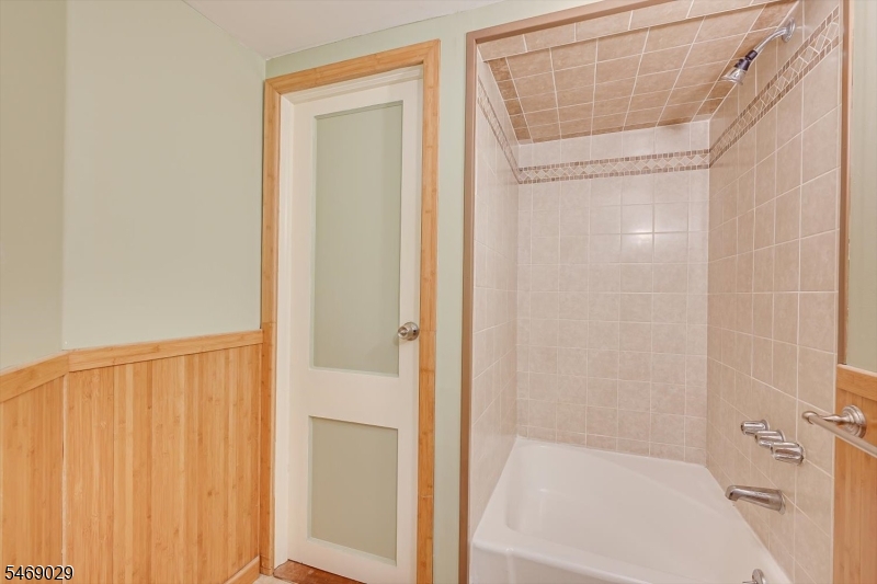 20 William Street Spotswood NJ 08884