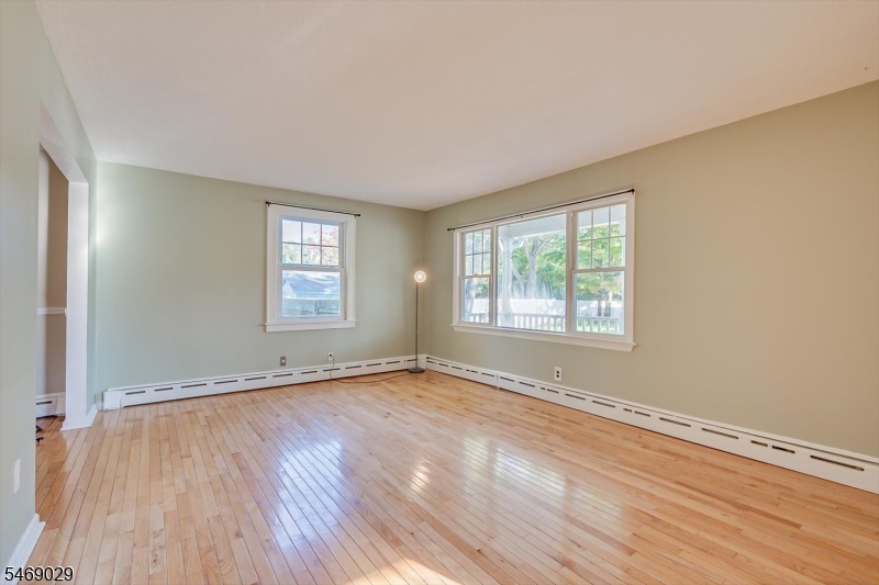 20 William Street Spotswood NJ 08884