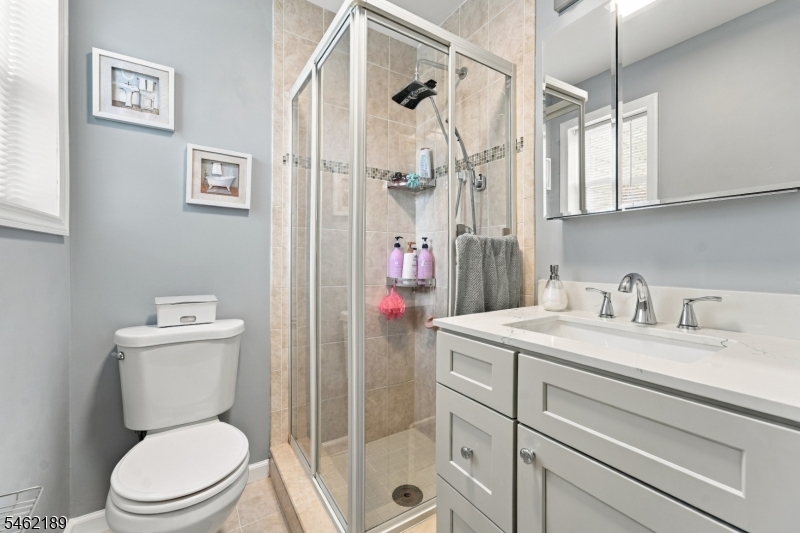 69 Avenue C Lodi NJ 07644