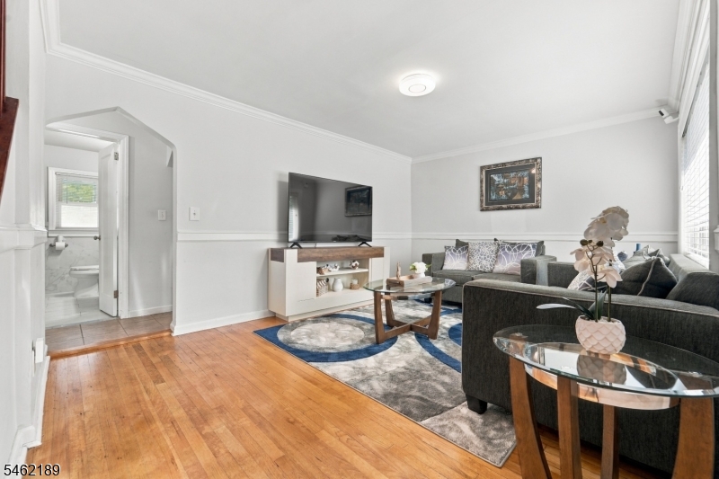 69 Avenue C Lodi NJ 07644