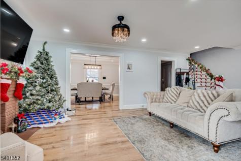 85 Hillcrest Terrace East Orange NJ 07018