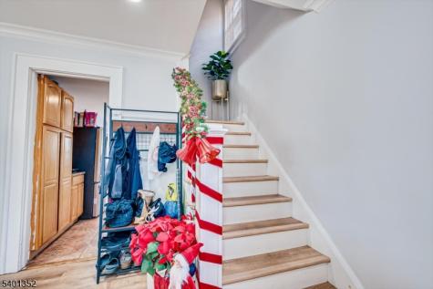 85 Hillcrest Terrace East Orange NJ 07018