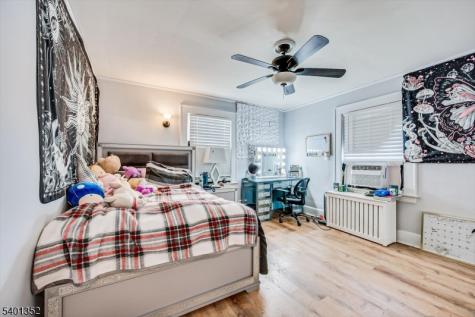 85 Hillcrest Terrace East Orange NJ 07018