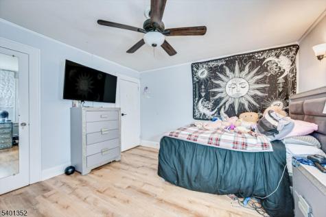 85 Hillcrest Terrace East Orange NJ 07018