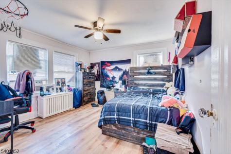 85 Hillcrest Terrace East Orange NJ 07018