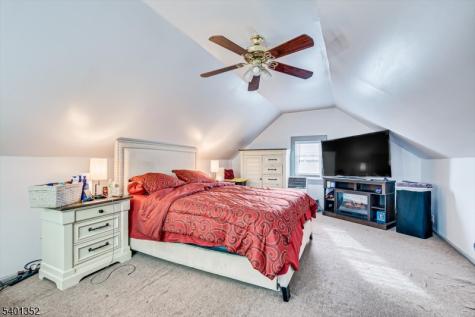 85 Hillcrest Terrace East Orange NJ 07018