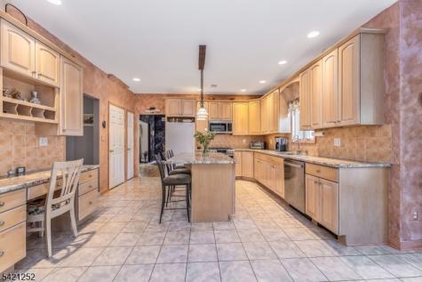 42 Southgate Drive Clinton NJ 08801
