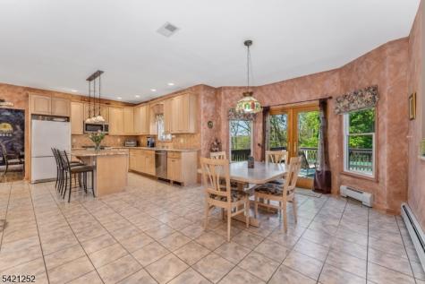42 Southgate Drive Clinton NJ 08801