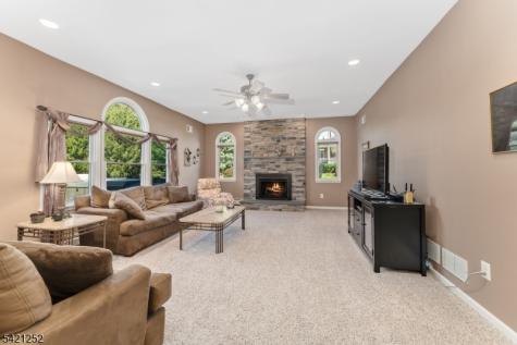 42 Southgate Drive Clinton NJ 08801