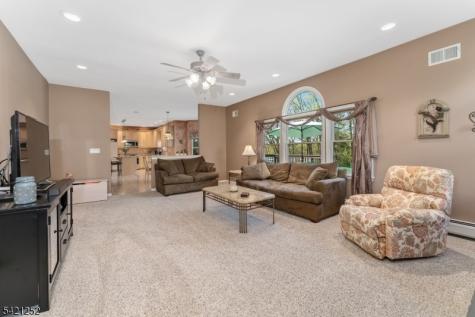 42 Southgate Drive Clinton NJ 08801