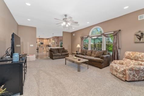 42 Southgate Drive Clinton NJ 08801