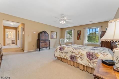 42 Southgate Drive Clinton NJ 08801