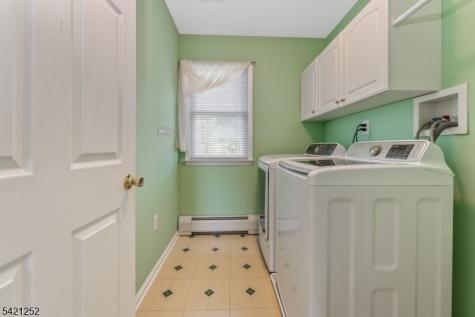 42 Southgate Drive Clinton NJ 08801