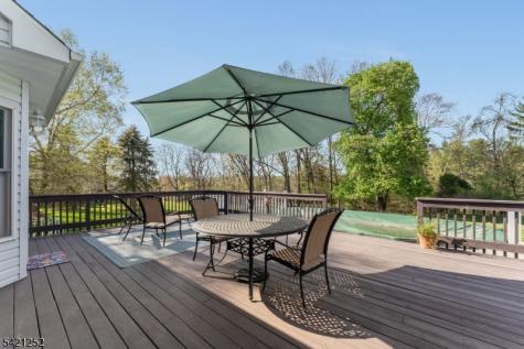 42 Southgate Drive Clinton NJ 08801