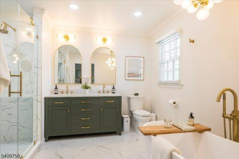 11 Huron Drive Chatham NJ 07928