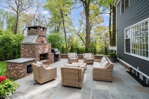 11 Huron Drive Chatham NJ 07928