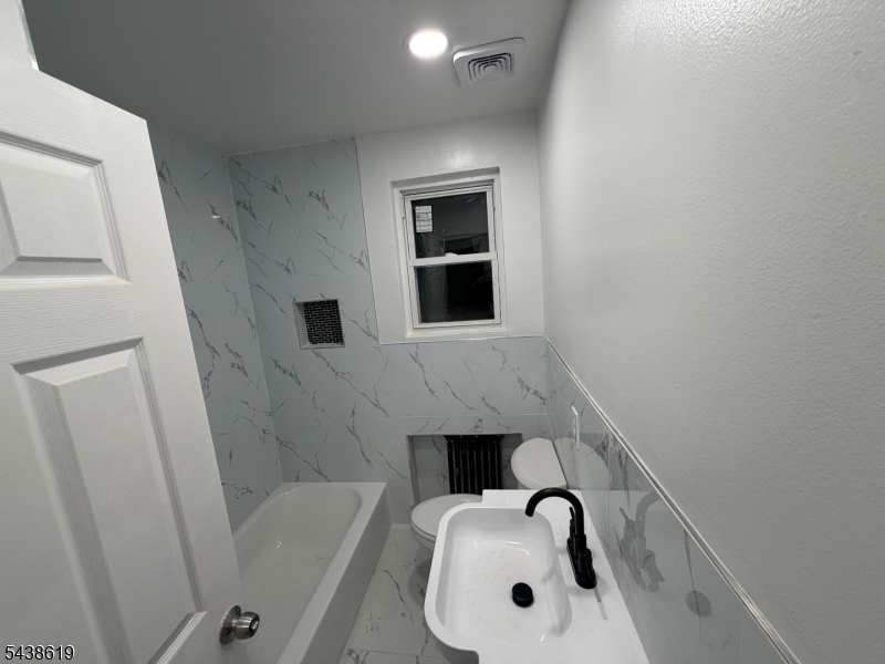 153 Arlington Avenue Paterson NJ 07502