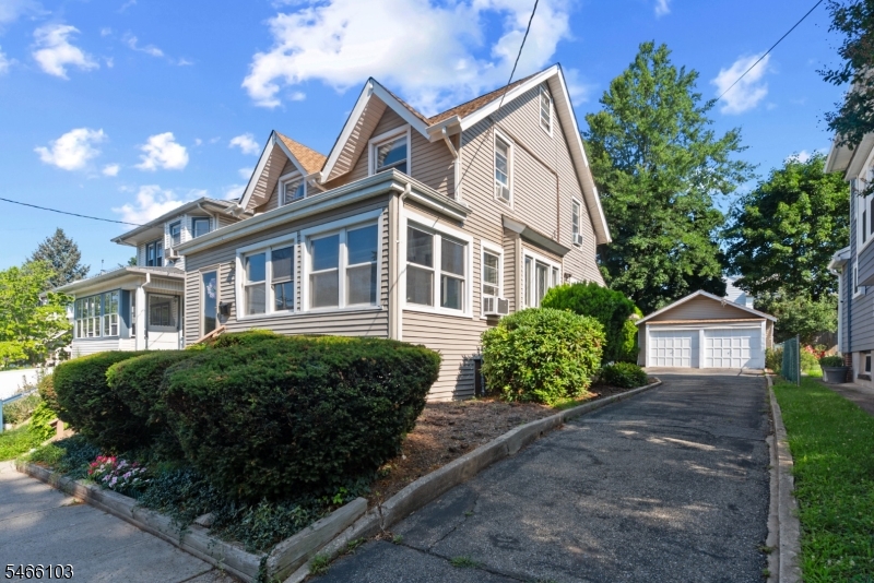 19 Ashwood Terrace West Orange NJ 07052