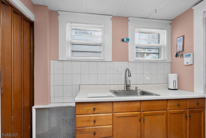 19 Ashwood Terrace West Orange NJ 07052