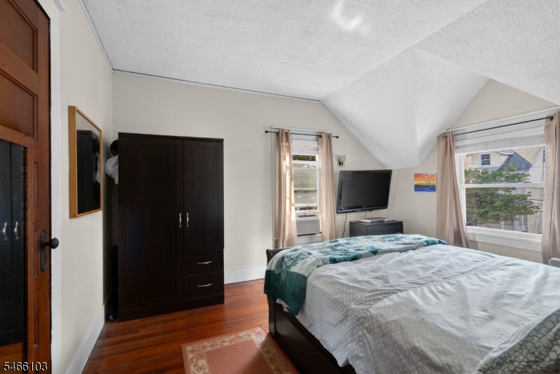 19 Ashwood Terrace West Orange NJ 07052