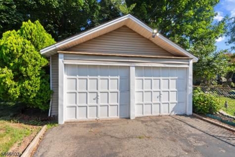 19 Ashwood Terrace West Orange NJ 07052