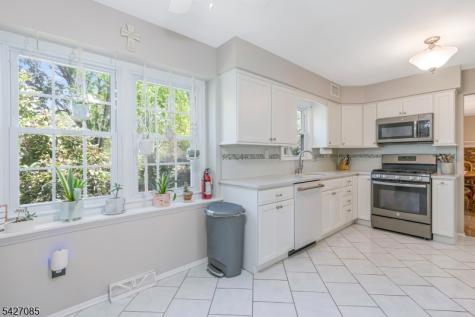 2 Sunset View Road Readington NJ 08822