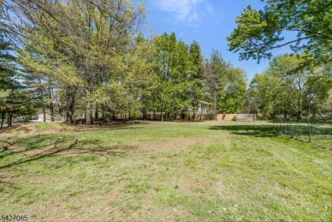 2 Sunset View Road Readington NJ 08822