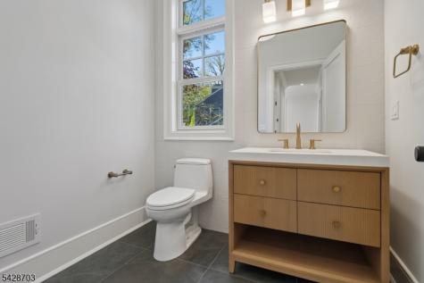6 Benson Court Millburn NJ 07078