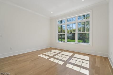 6 Benson Court Millburn NJ 07078