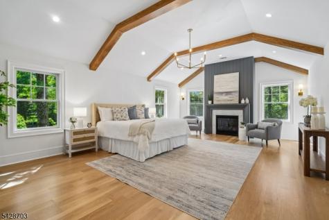 6 Benson Court Millburn NJ 07078
