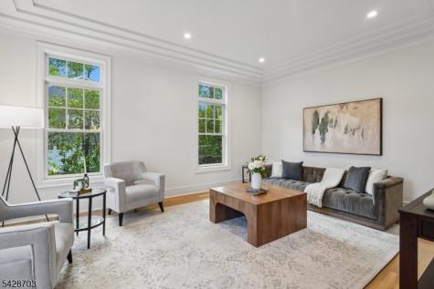 6 Benson Court Millburn NJ 07078