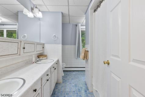 23 Sterling Street Franklin NJ 07416