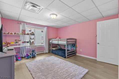23 Sterling Street Franklin NJ 07416