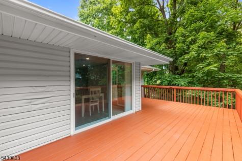 23 Sterling Street Franklin NJ 07416