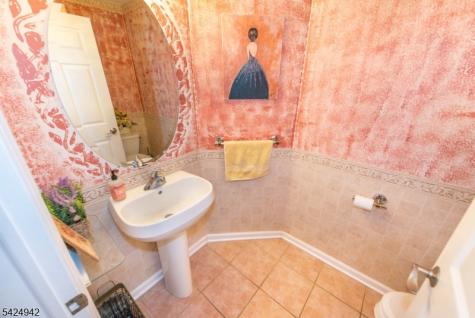 13 Witherwood Drive Hardyston NJ 07419