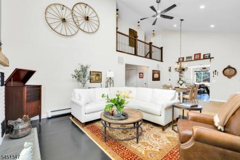11 Tara Way Franklin NJ 08867