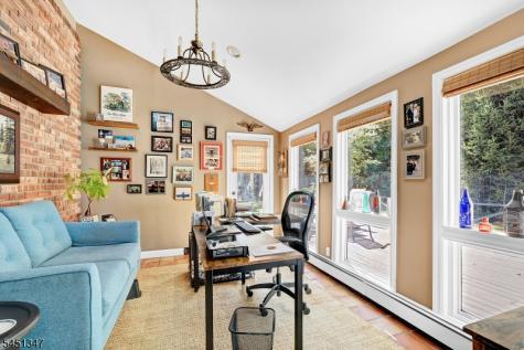 11 Tara Way Franklin NJ 08867