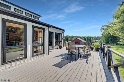 11 Tara Way Franklin NJ 08867