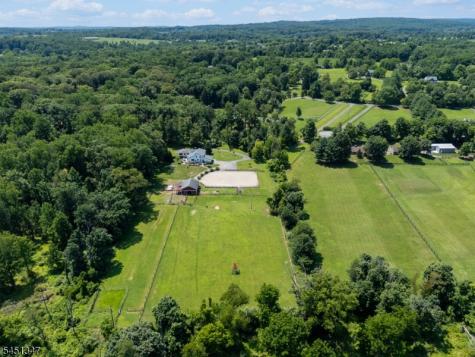 11 Tara Way Franklin NJ 08867