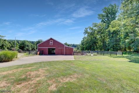 11 Tara Way Franklin NJ 08867
