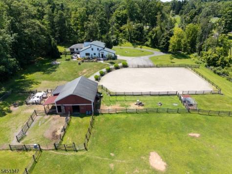 11 Tara Way Franklin NJ 08867