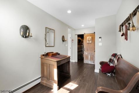 11 Tara Way Franklin NJ 08867