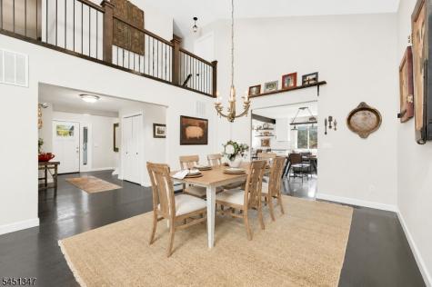 11 Tara Way Franklin NJ 08867