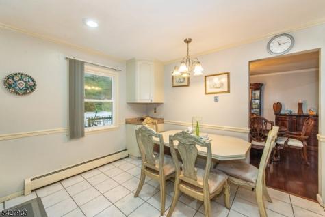53 N Hillside Avenue Roxbury NJ 07847