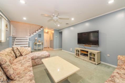 53 N Hillside Avenue Roxbury NJ 07847